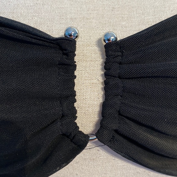 Pretty Little Thing Black Mesh Ring Detail Bandeau Top Size 6 NWT - Picture 8 of 17